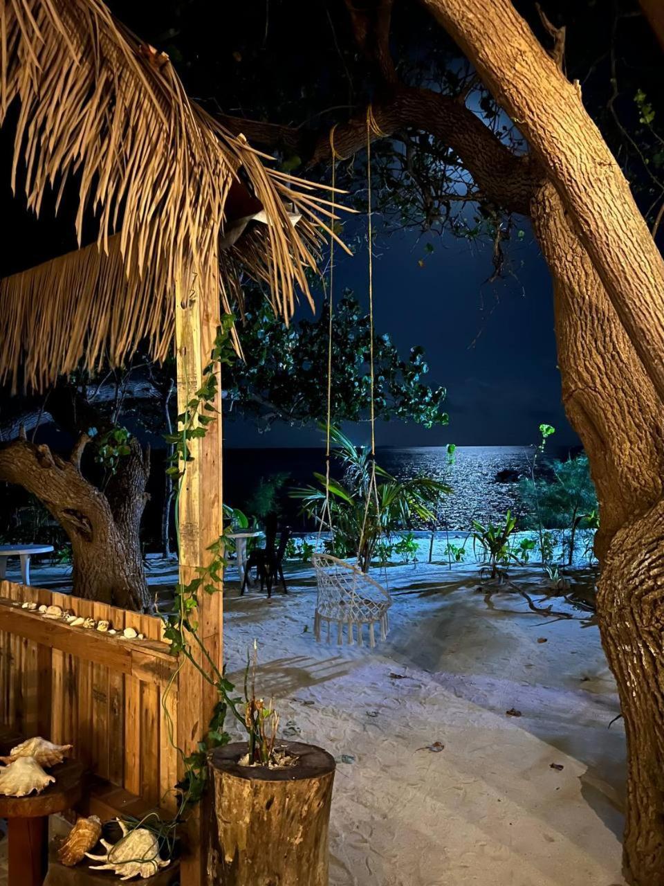 Hotel Aqua Sunset à Gulhi Extérieur photo
